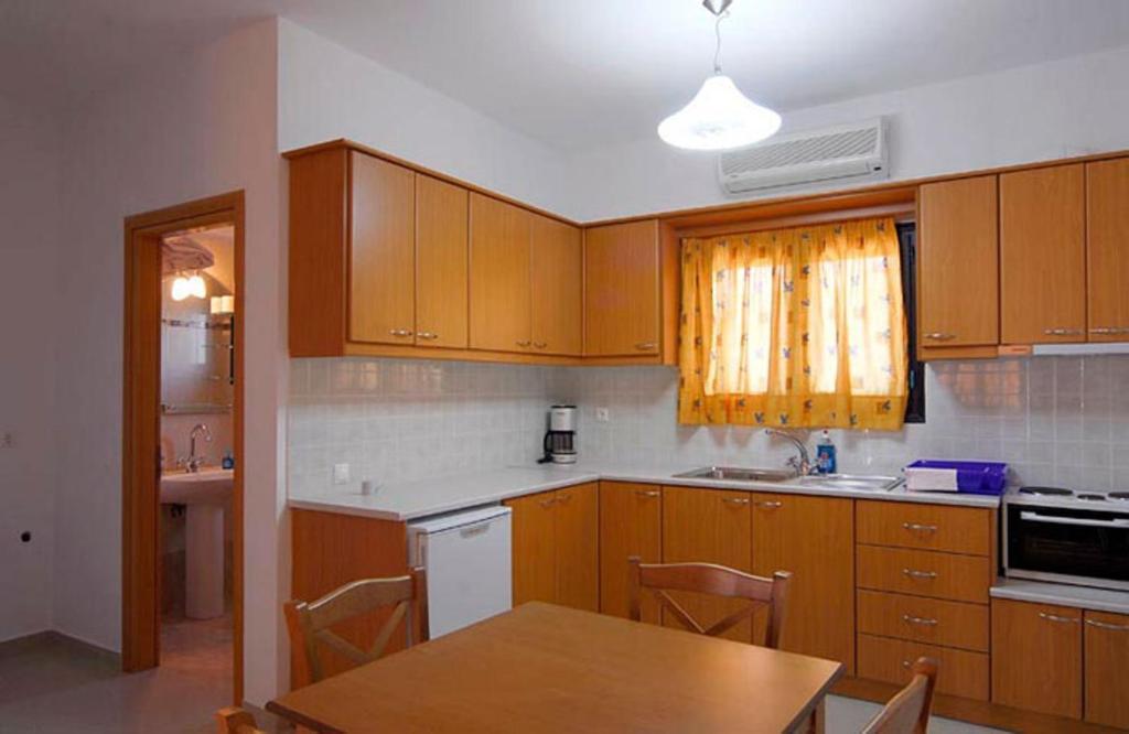 Fotini Apartments باليكاسترون الغرفة الصورة