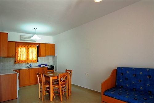 Fotini Apartments باليكاسترون المظهر الخارجي الصورة